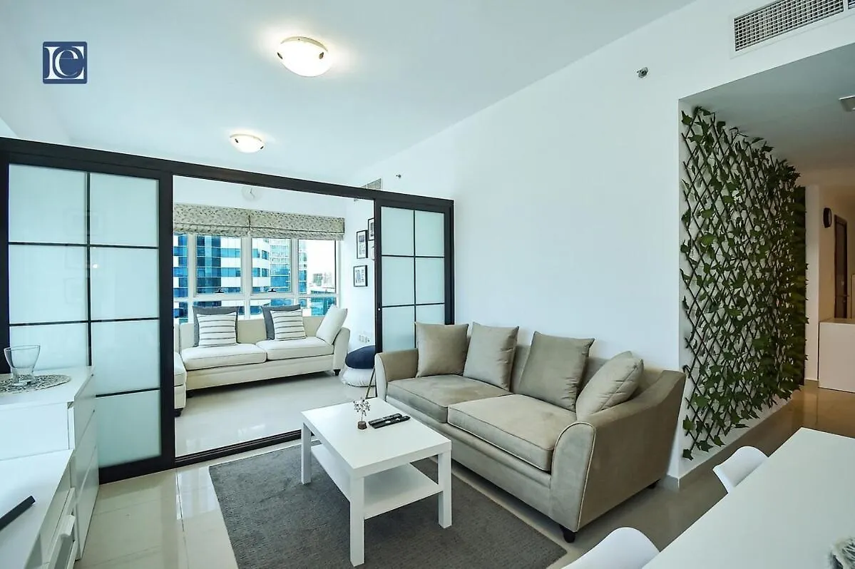 Cozy 1-Bedroom Apartment In N2 Lakepoint Tower Jlt Ντουμπάι